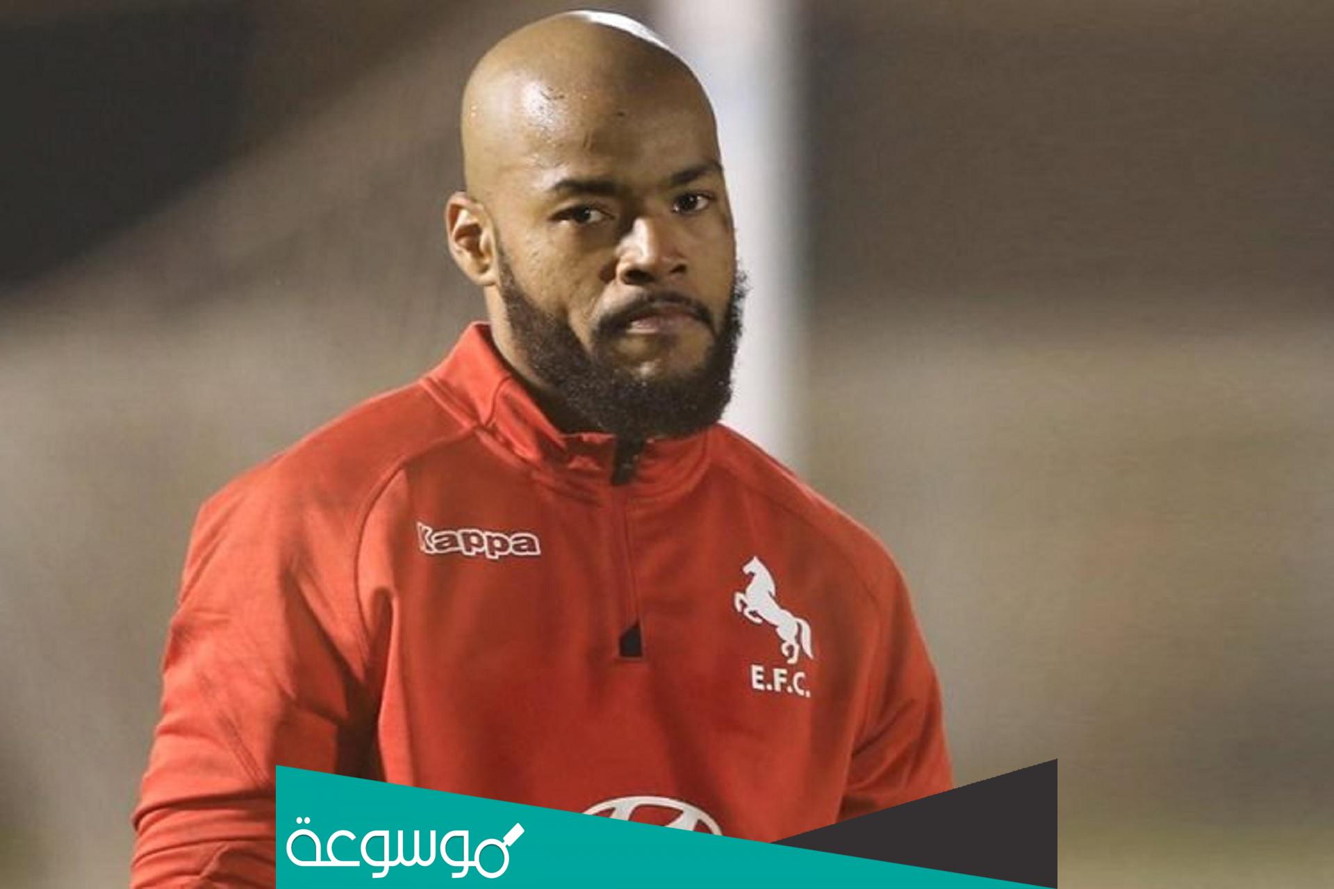 قصيدة تروي قصة وفاة والدة مبولحي