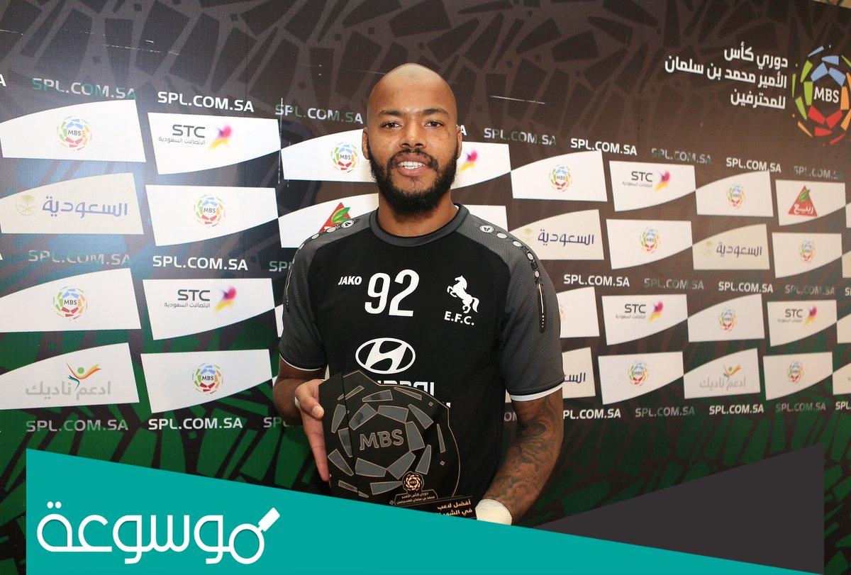 كم راتب رايس مبولحي