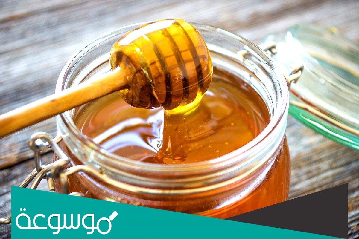 كم سنه يعيش العسل ؟