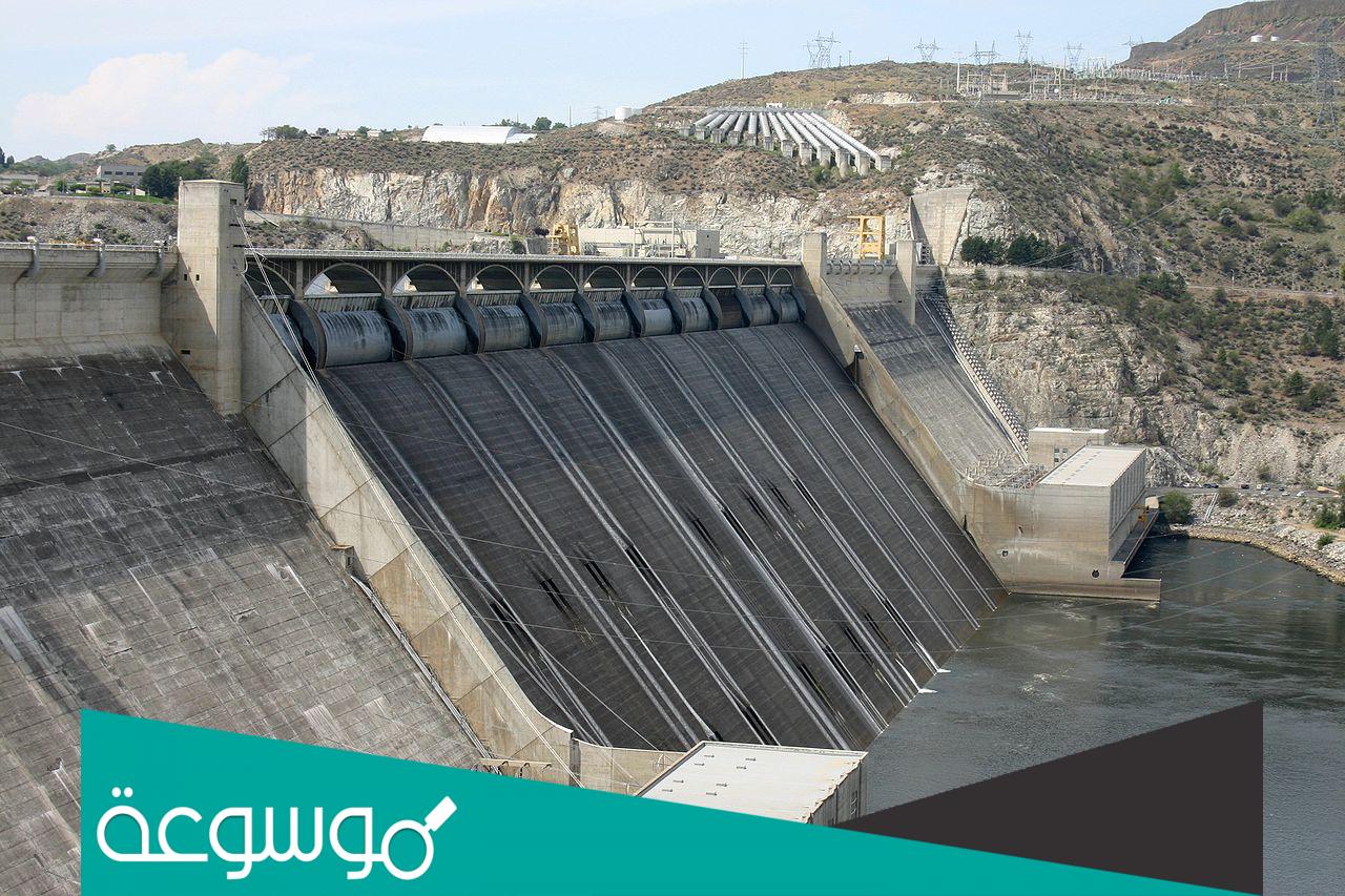 لماذا يبني الانسان السدود وما الفائدة منها