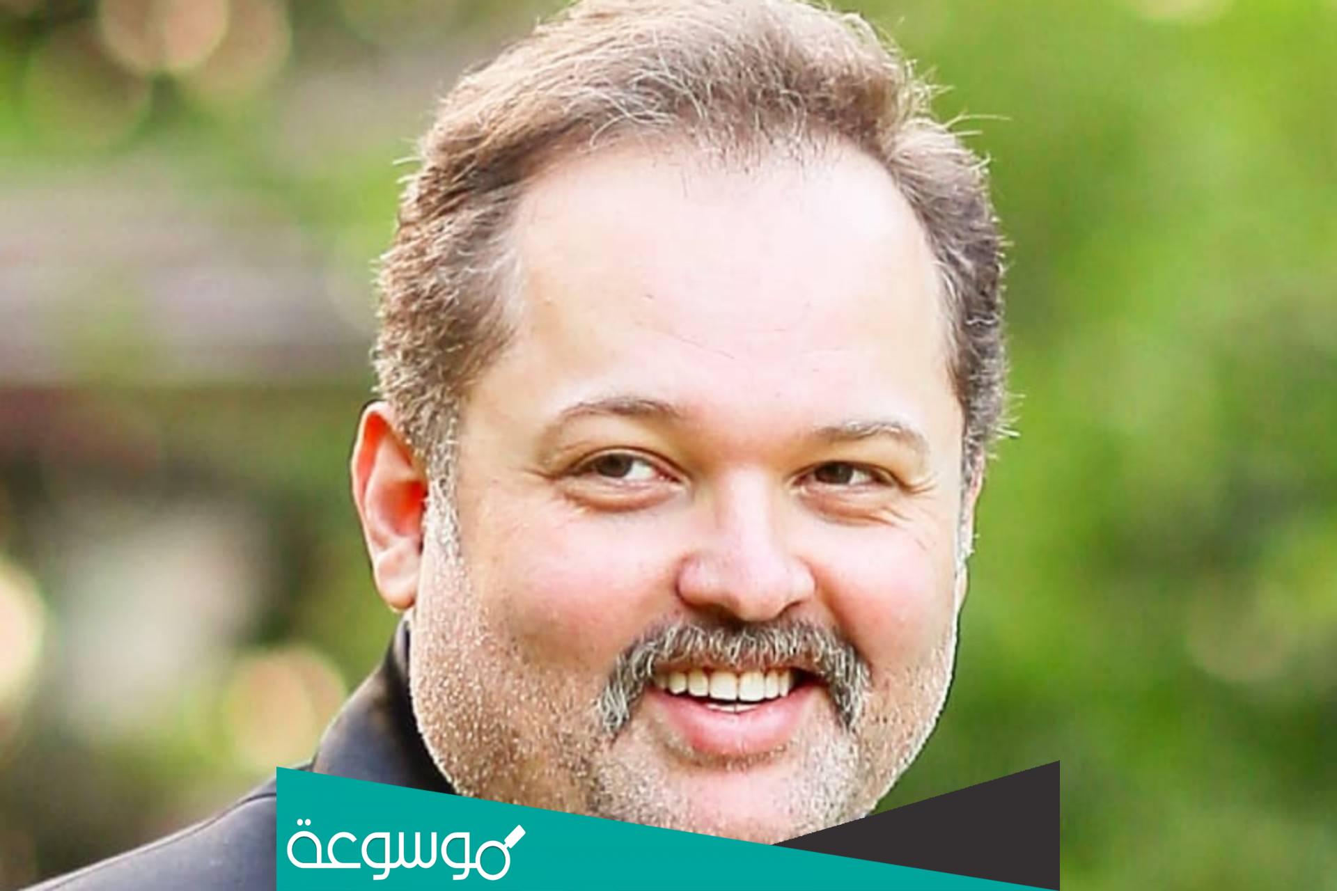 من هي خطيبة محمد محمود عبد العزيز