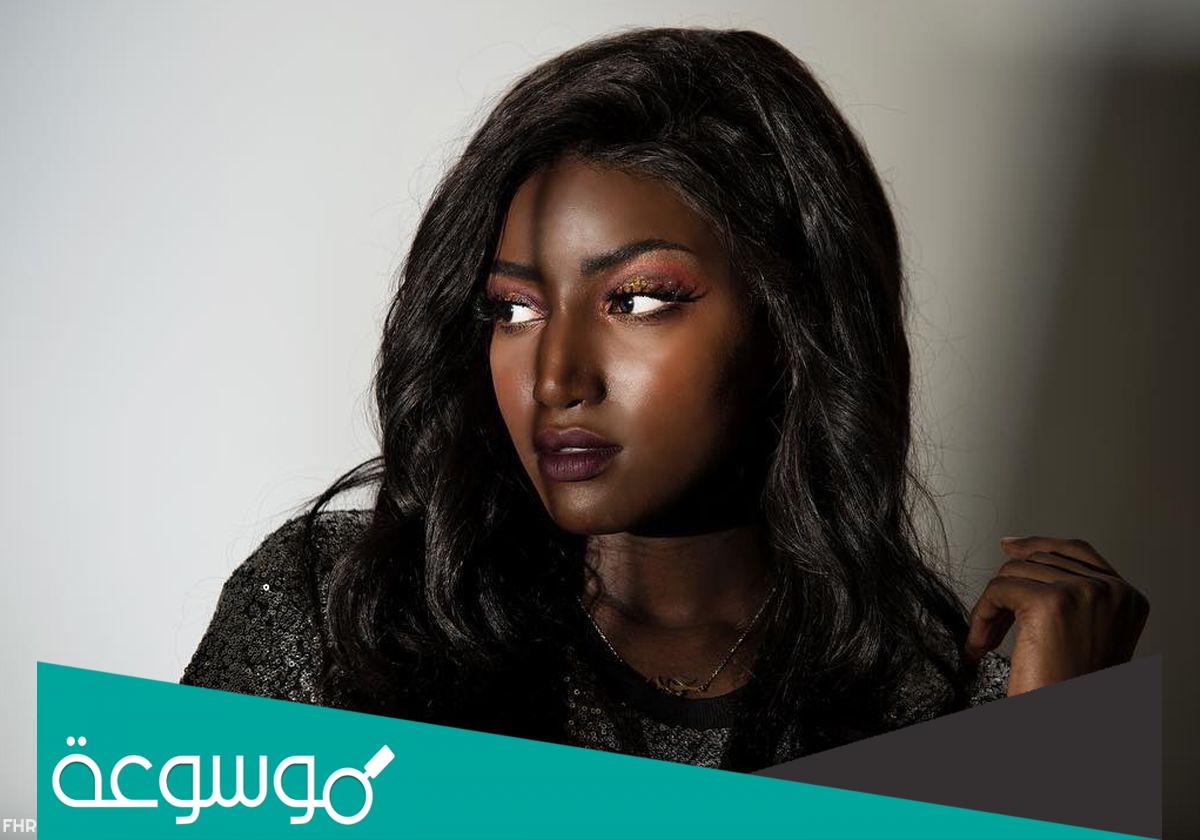 من هي عبير سندر ويكيبيديا