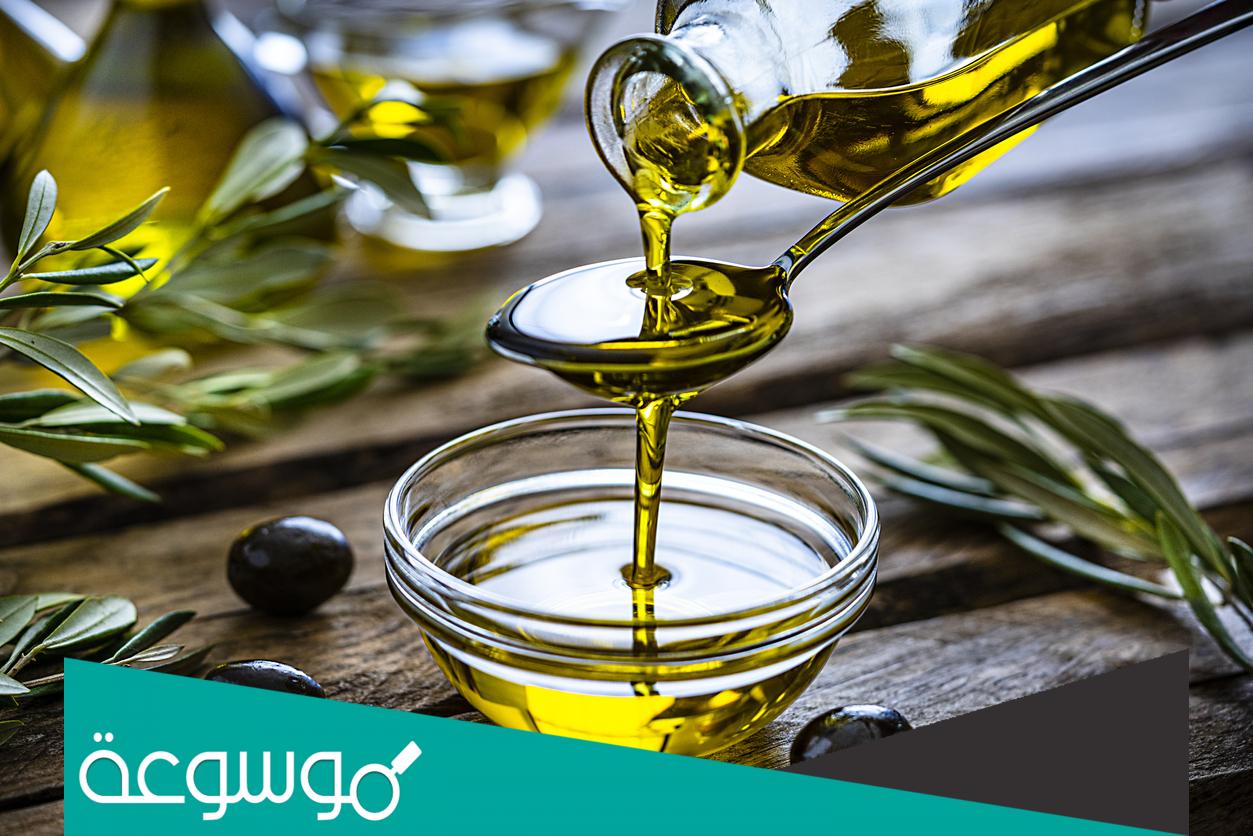 تفسير رؤية زيت الزيتون في المنام للعزباء حسب تفسير ابن سيرين