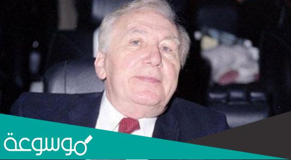 أسرار لا تعرفها عن حياة نزار قباني