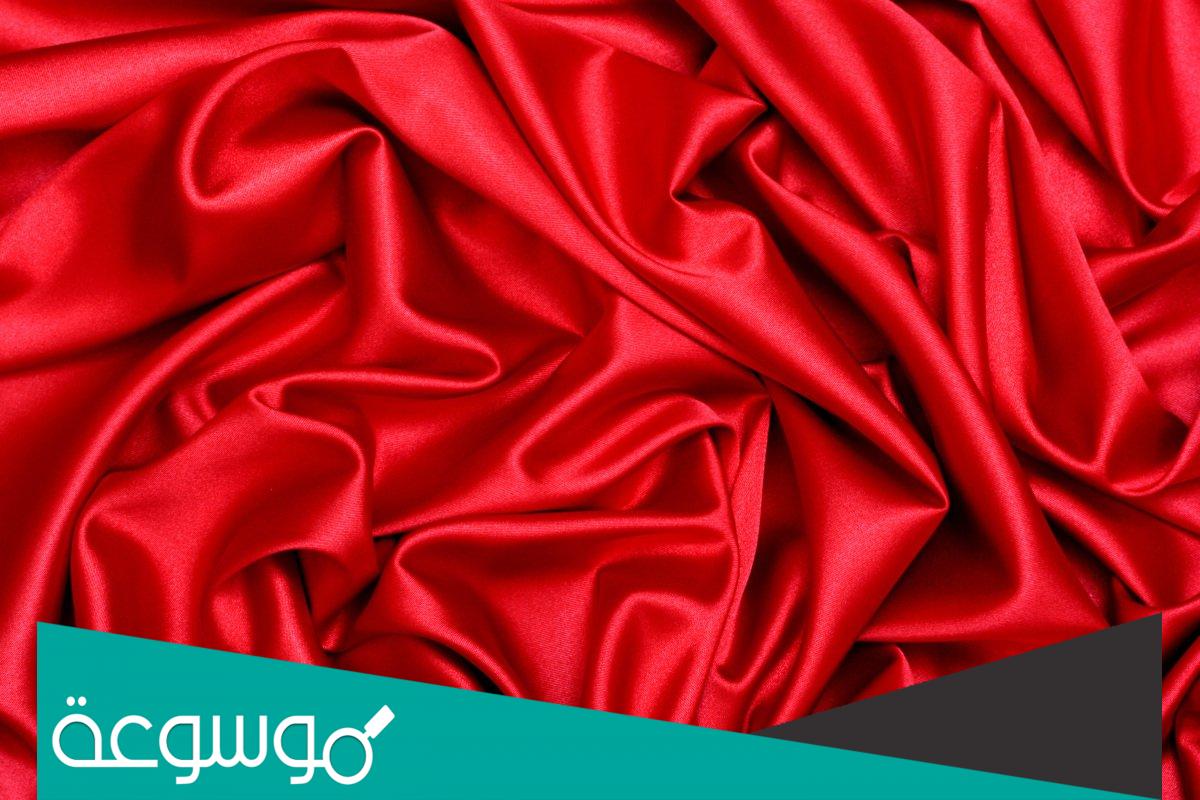 تفسير رؤية لبس اللون الأحمر في المنام