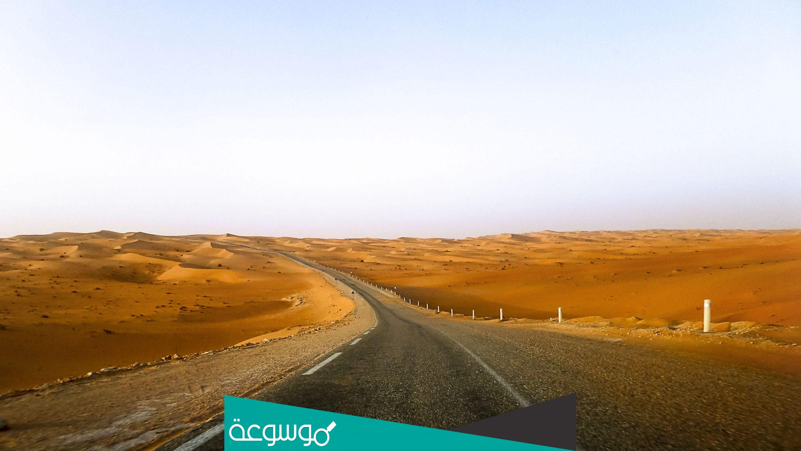 اين توجد اطول طريق مستقيم في العالم