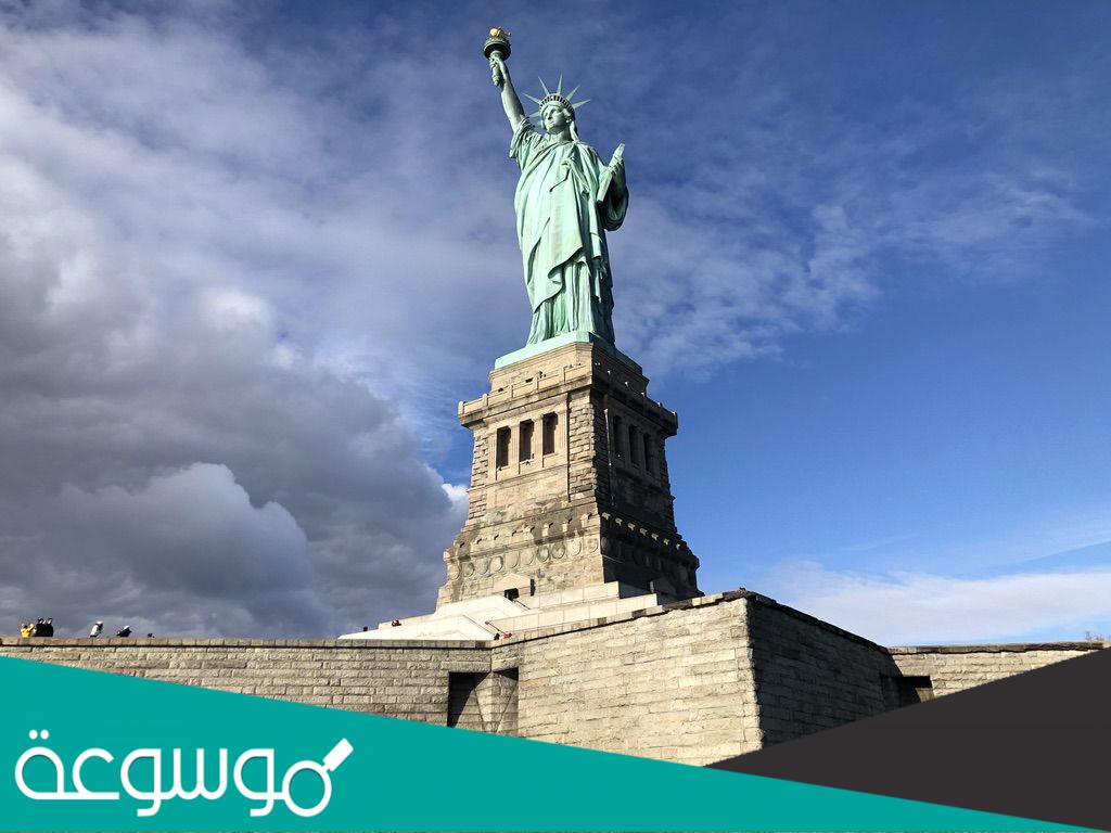 اين يوجد تمثال الحرية في امريكا