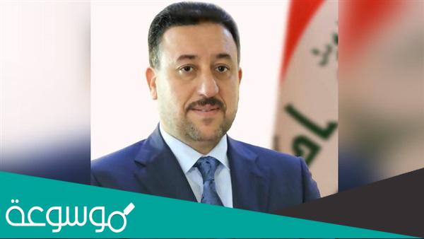 كم تبلغ ثروة خميس الخنجر