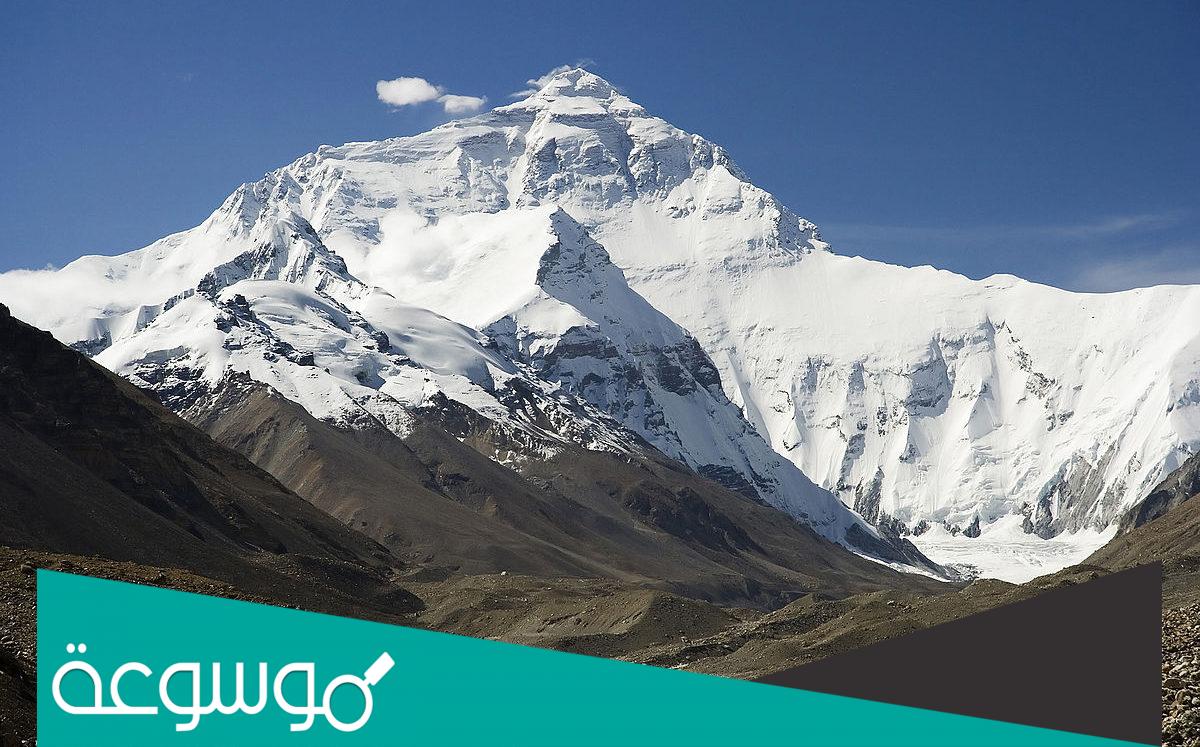 كم متر يبلغ ارتفاع اعلى قمه في العالم