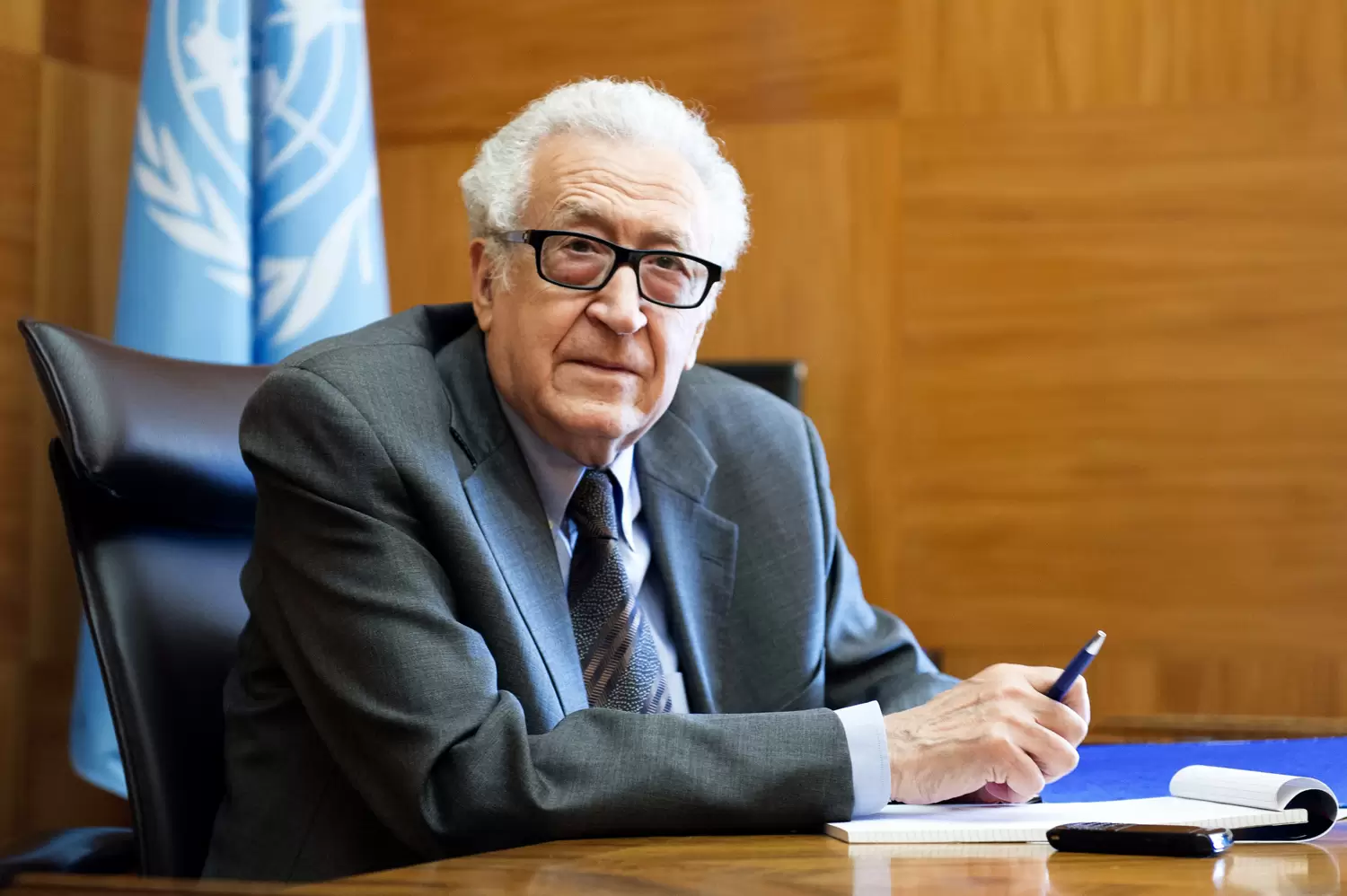 من هو الاخضر الابراهيمي،