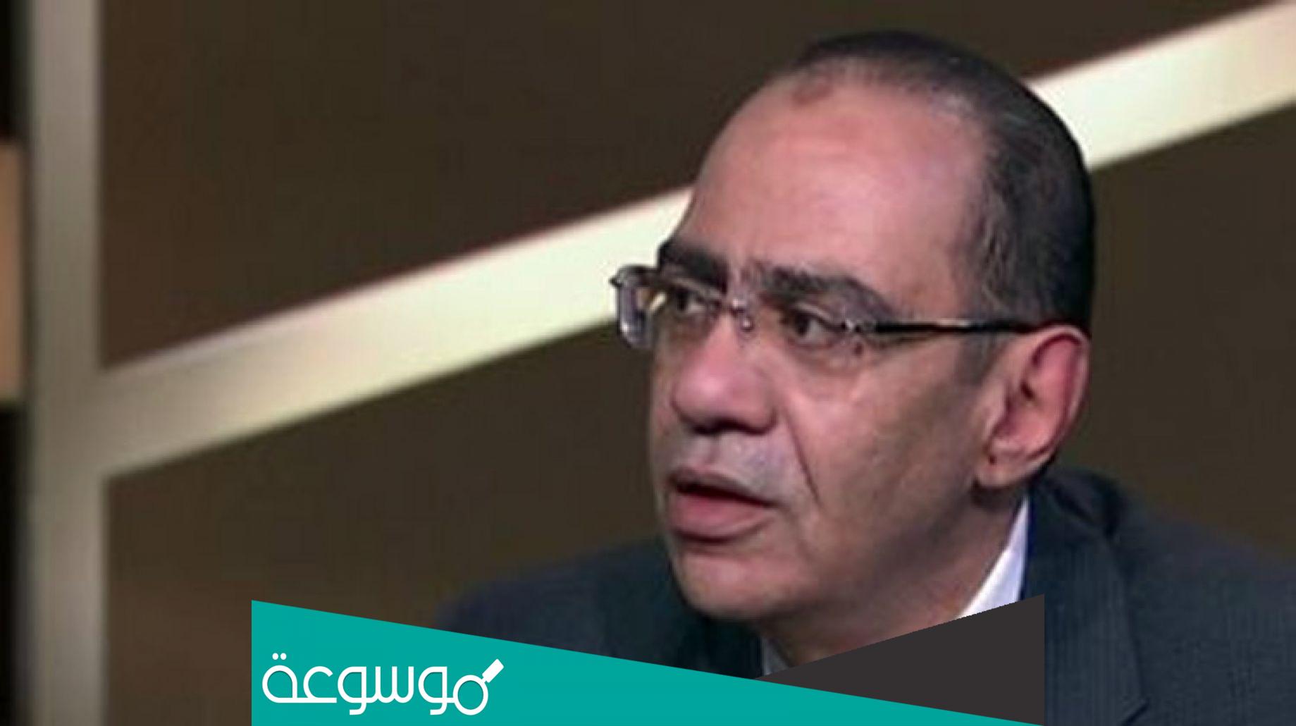 من هو الدكتور حسام حسني