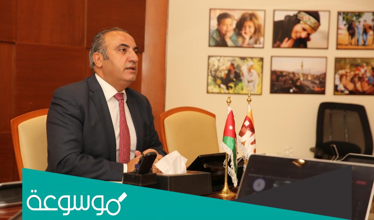 يوسف الشواربة السيرة الذاتية