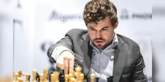 ما اسم بطل العالم في الشطرنج