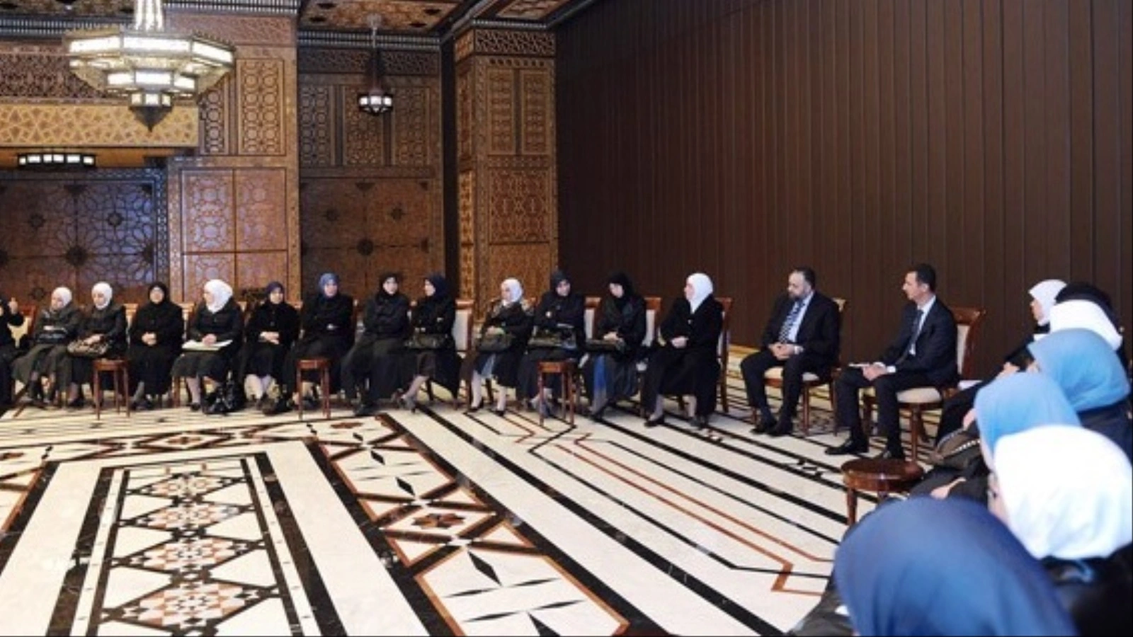 ما معنى كلمة قبيسيات