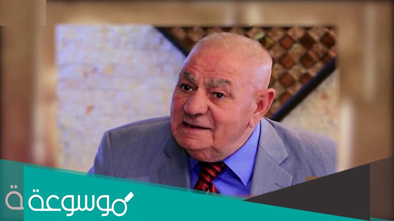 طارق حرب كم عمره