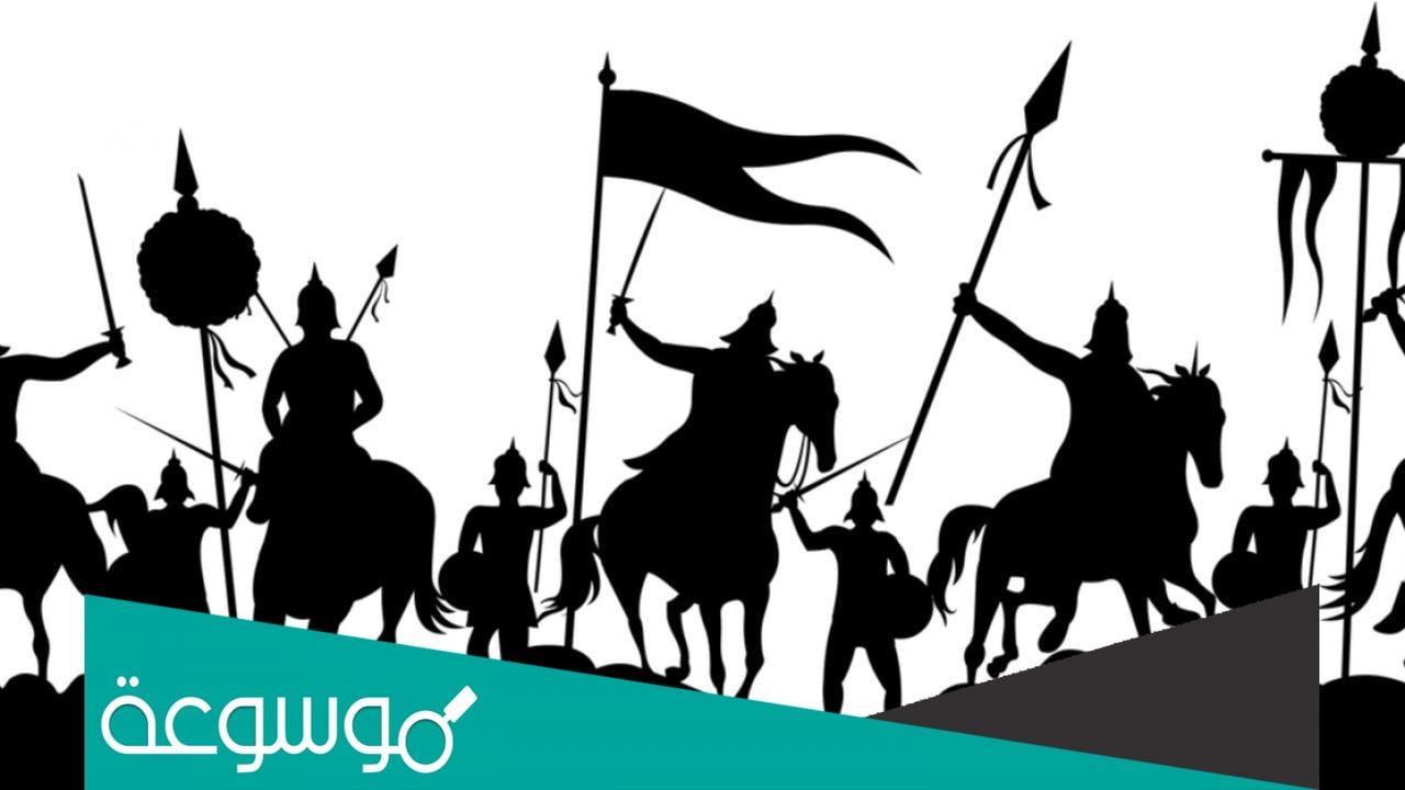 كم المدة التي قضاها المسلمون في حفر الخندق