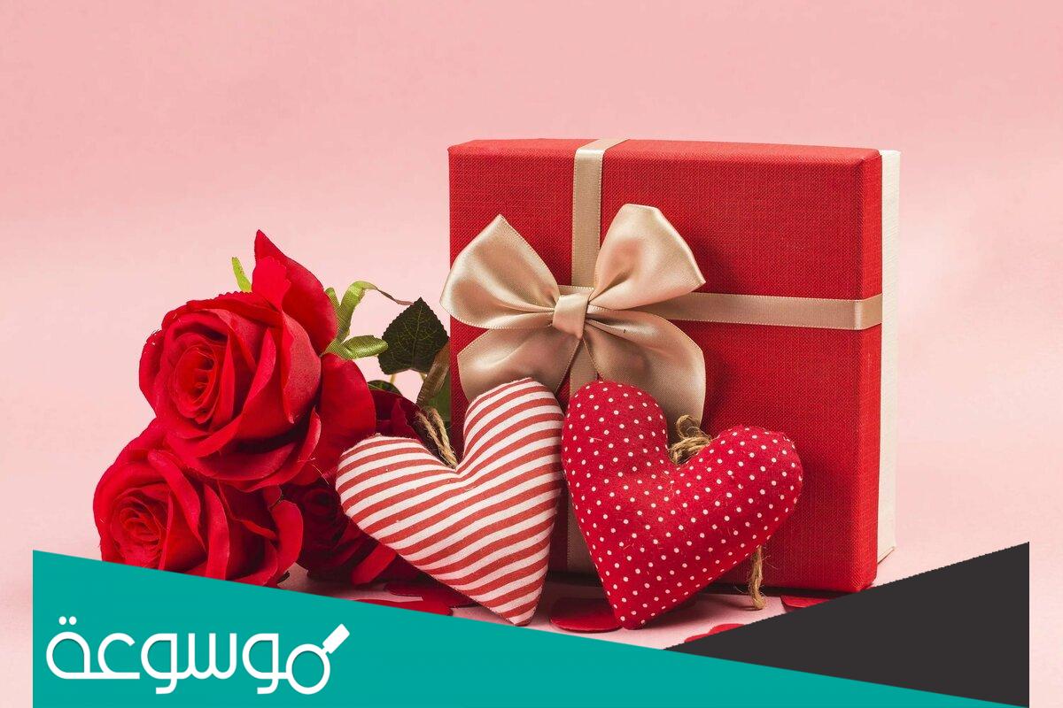 كم يوم باقي لعيد الحب