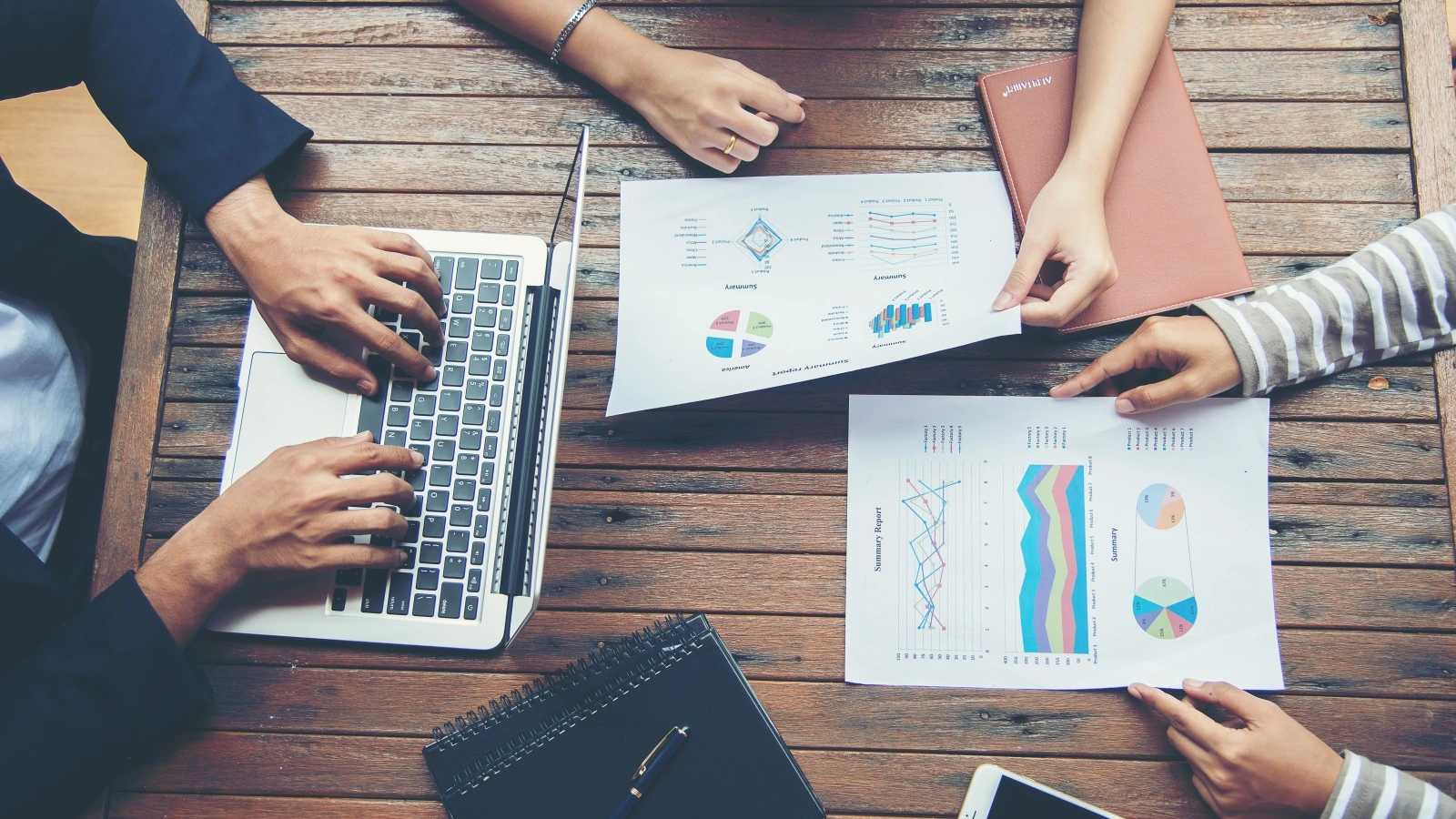 ما الفرق بين الفرنشايز والوكالة