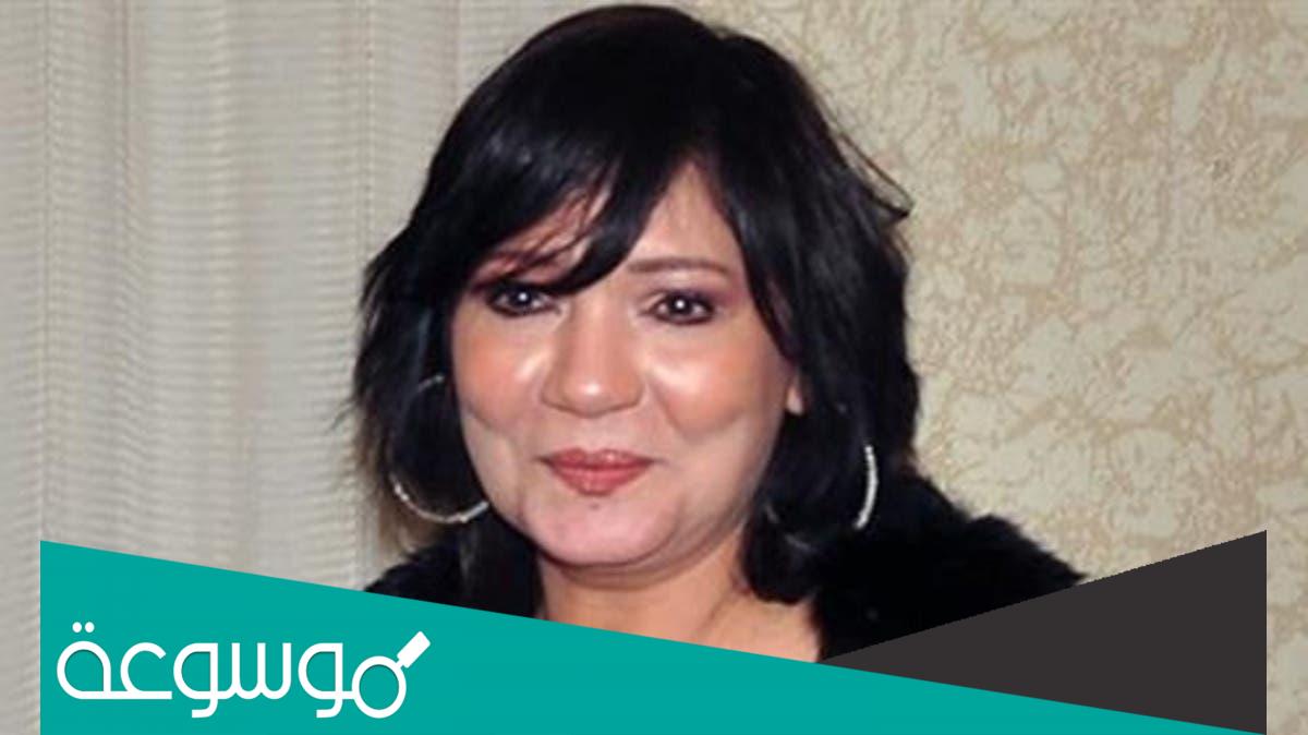ما ديانة الفنانه عايدة رياض؟