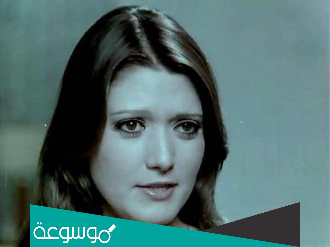 ما ديانة شمس البارودي