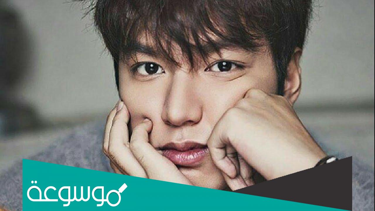 ما ديانة لي مين هو