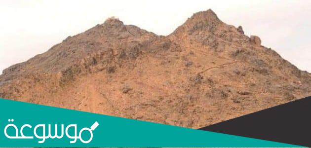 ما هو اول جبل نصب في الارض