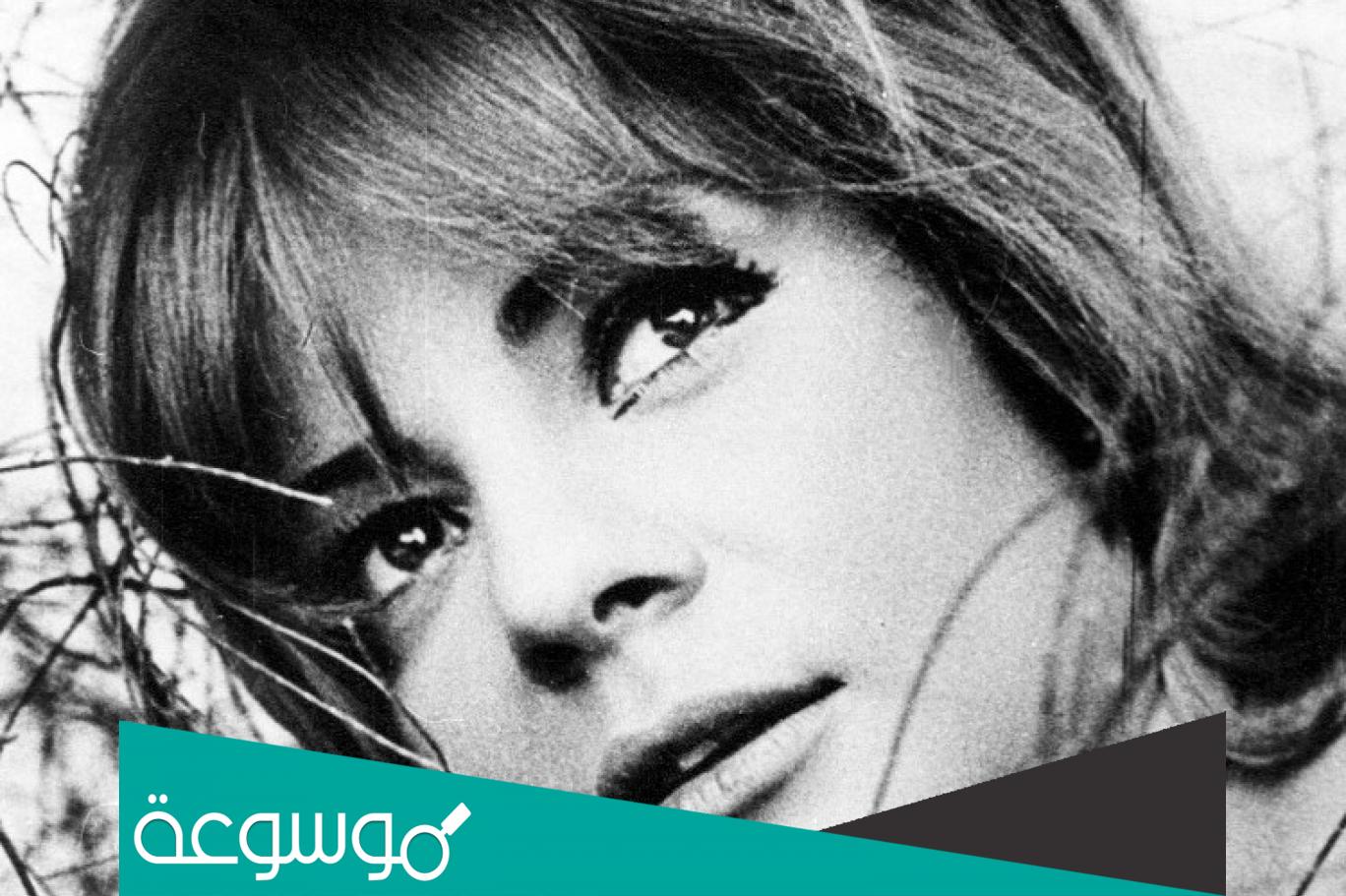 من هو مخرج فيلم النظارة السوداء