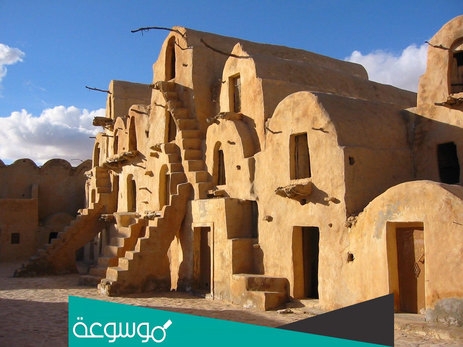 من هي سيدة القصور