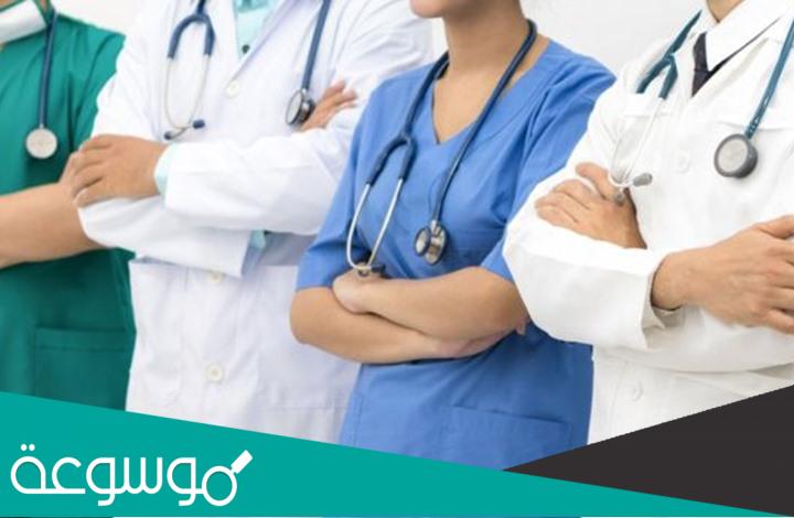 كم راتب الدكتور في الامارات