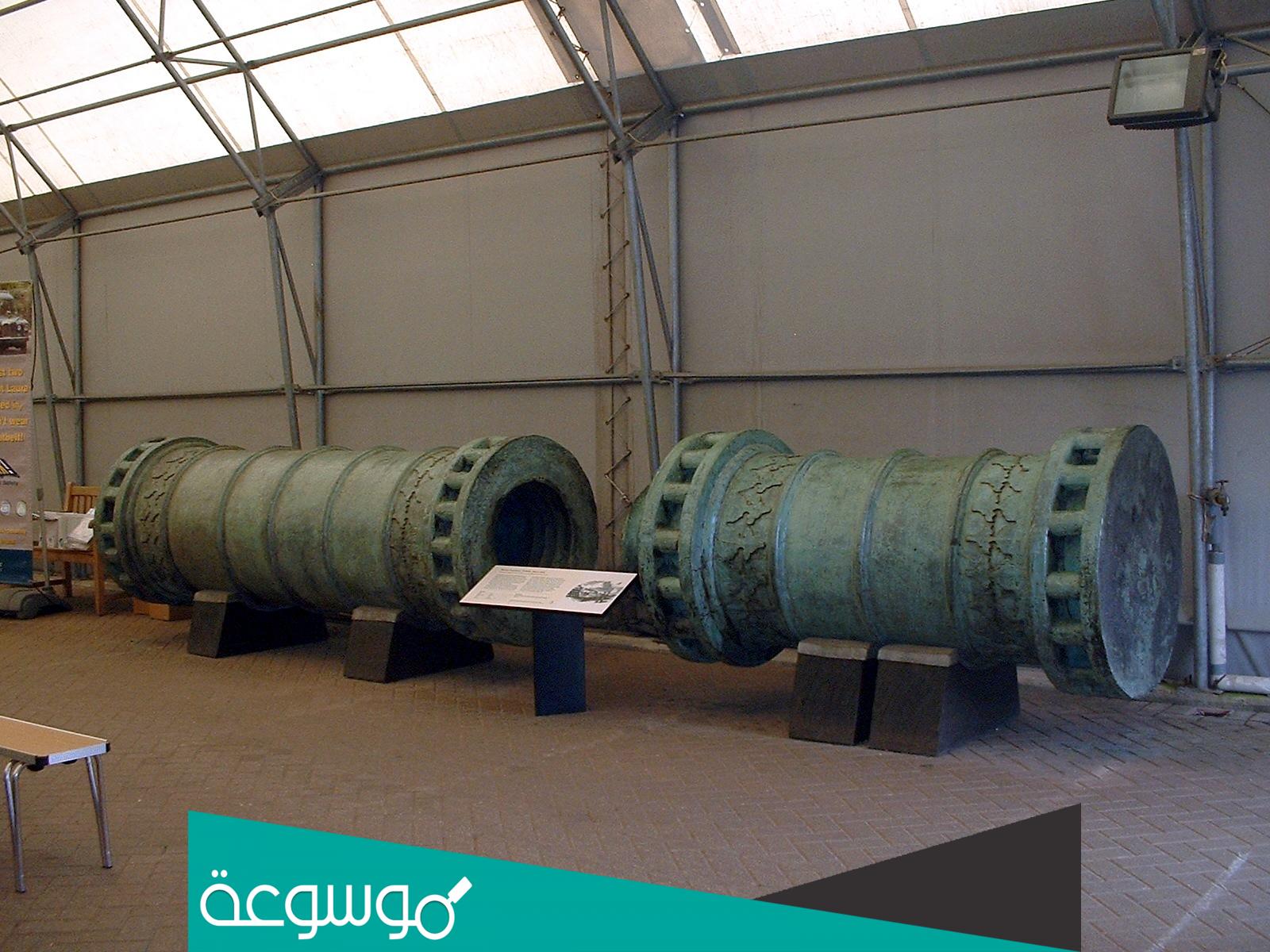 من هو مصمم المدفع العثماني