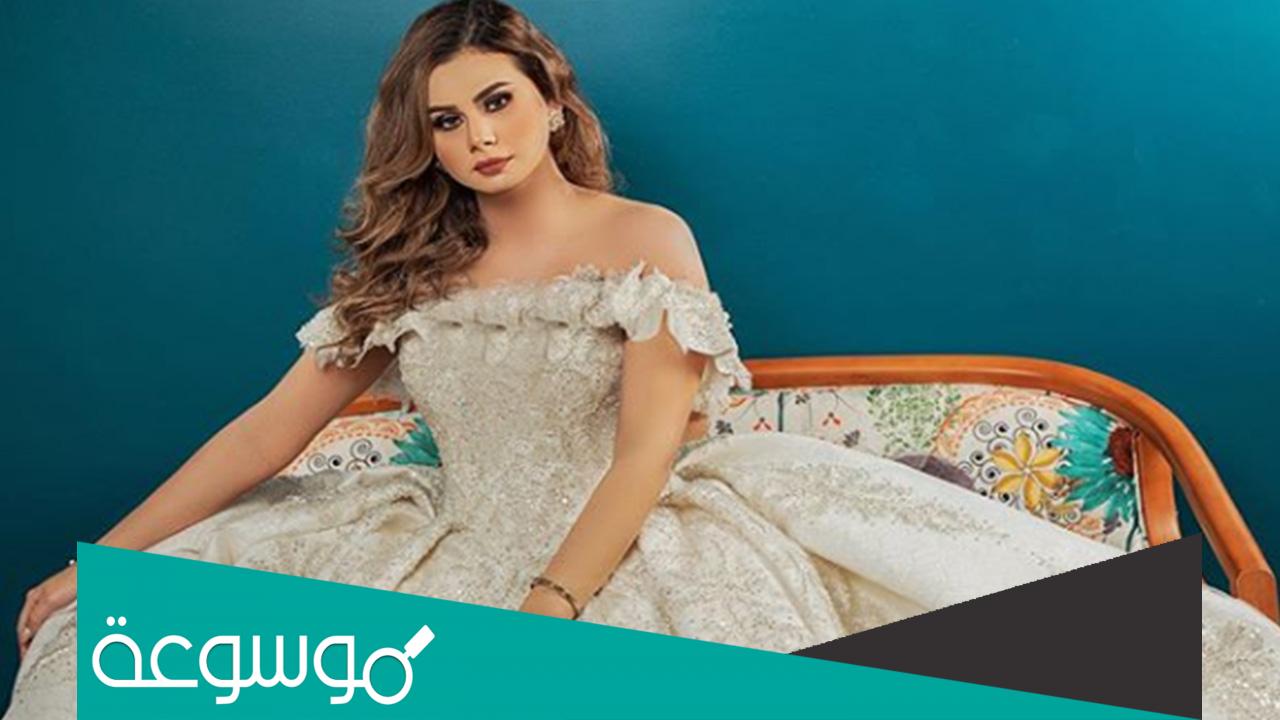 من هي منة عرفة ويكيبيديا