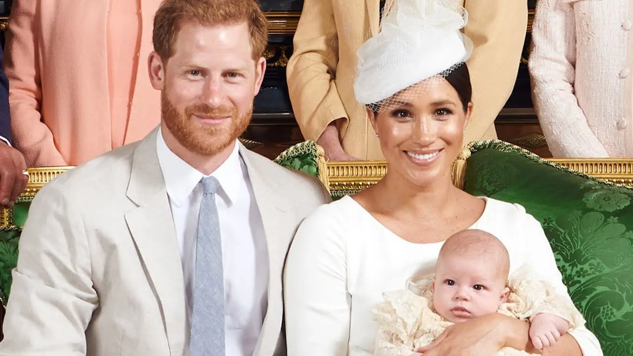 من هي والدة الامير وليام والامير هاري ؟