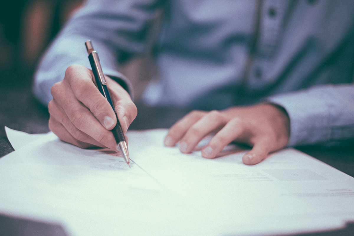 نموذج طلب مساعدة مالية