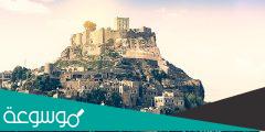 ماهو اسم الحصن الذي يقع في جبل كحلان