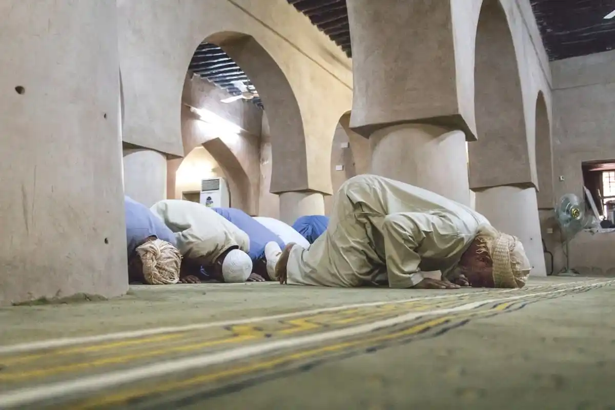 متى تبدا صلاة القيام ليلة عشرين من رمضان