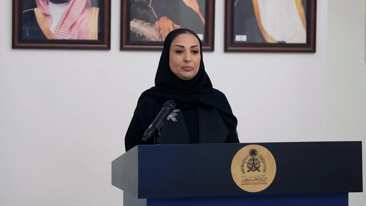 من هو زوج آمال المعلمي