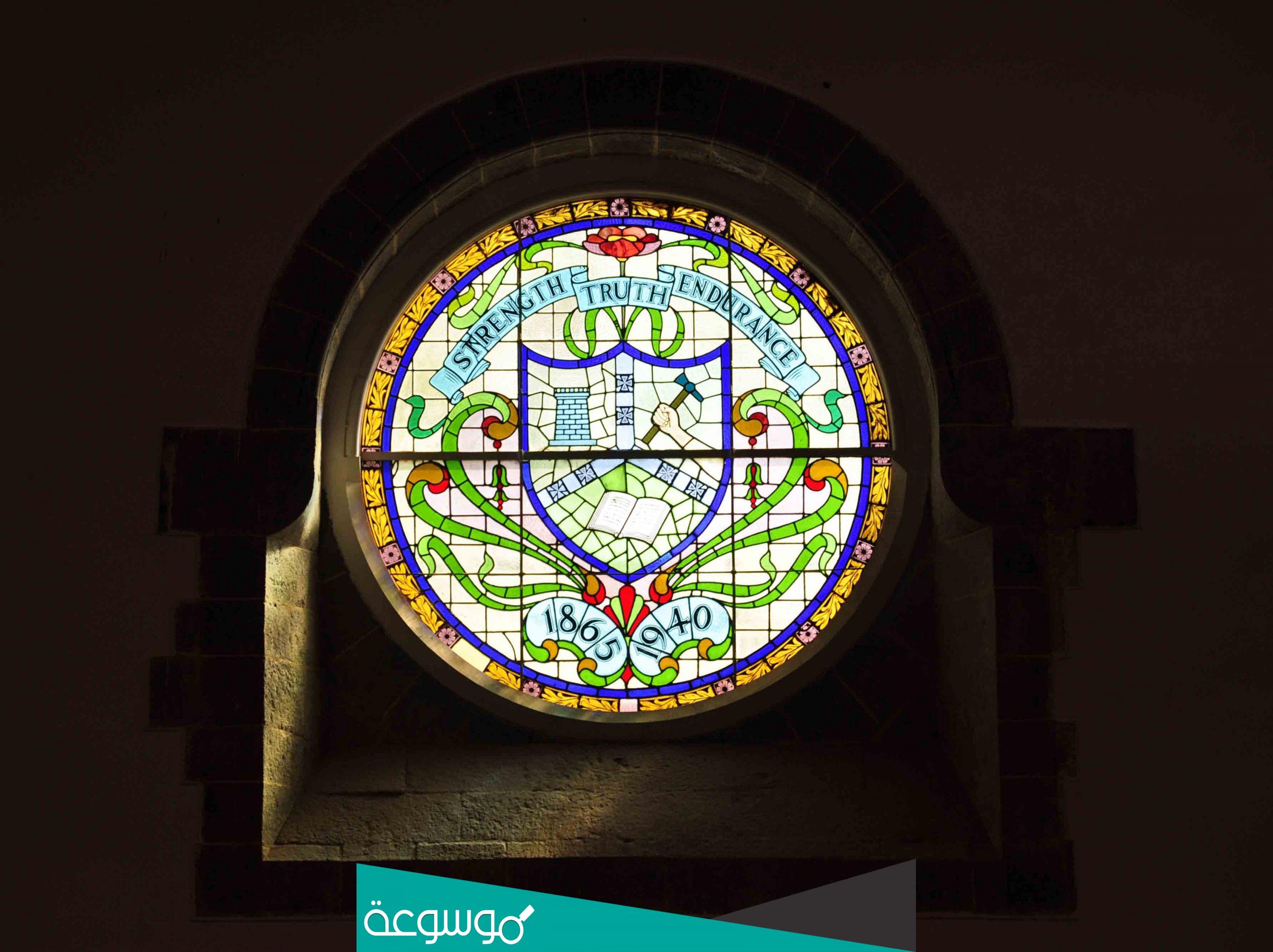 الاحتفال بمرور 25 عام يسمى ماذا