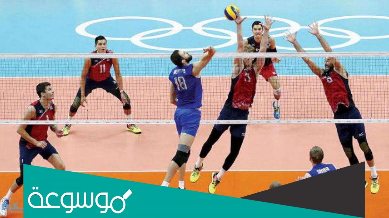 كم عدد حكام كرة الطائرة