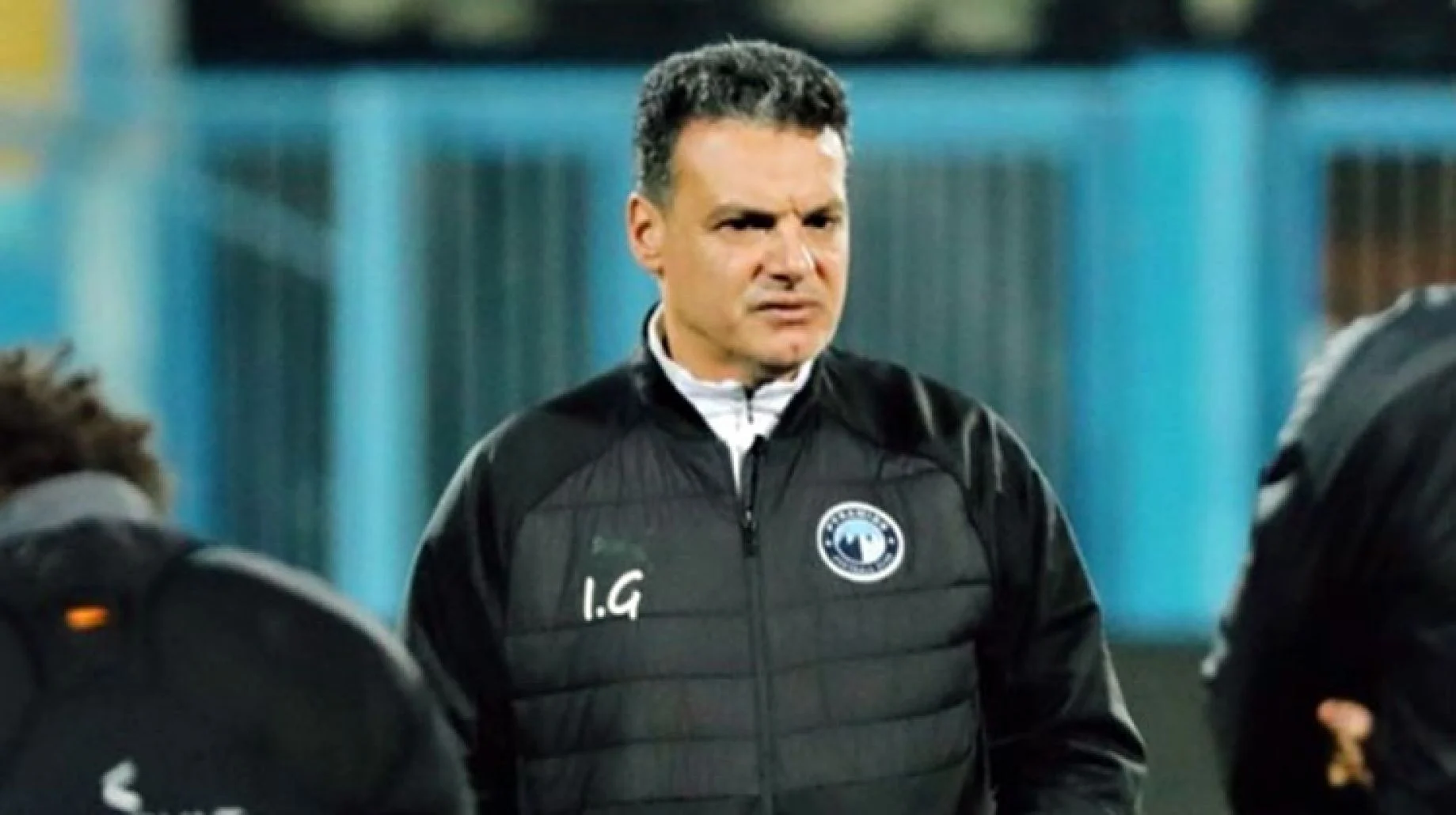 هل ايهاب جلال اخو خالد جلال