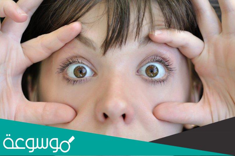 كم تكلفة عملية توسيع العيون | النتائج و التقنيات و أكثر