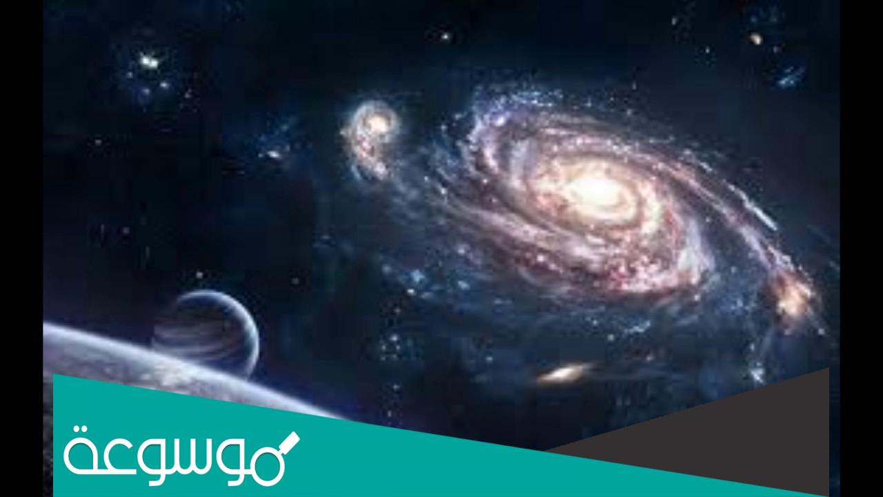 السنة الضوئية كم فيها من سنة عادية