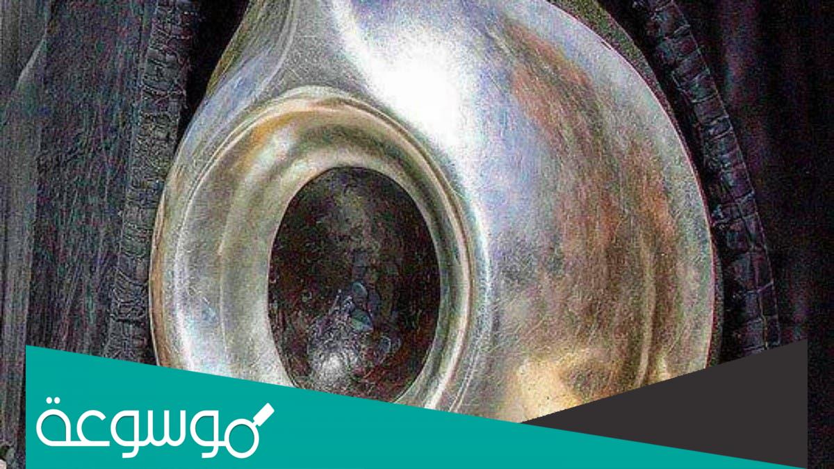 ما هي العبادة التي لا يمكن أن يقوم بها أكثر من شخص في وقت واحد