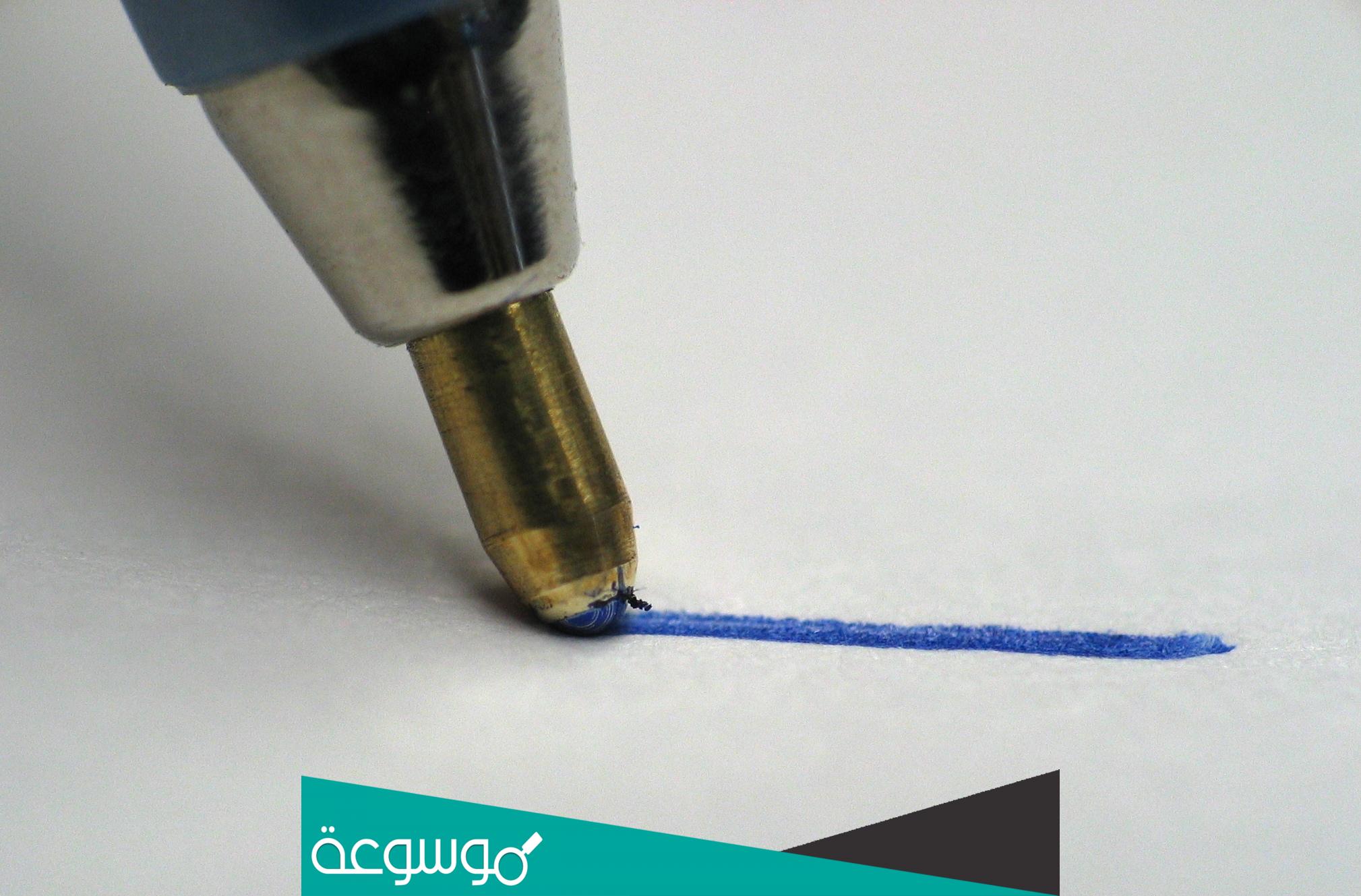 مطور قلم الحبر السائل