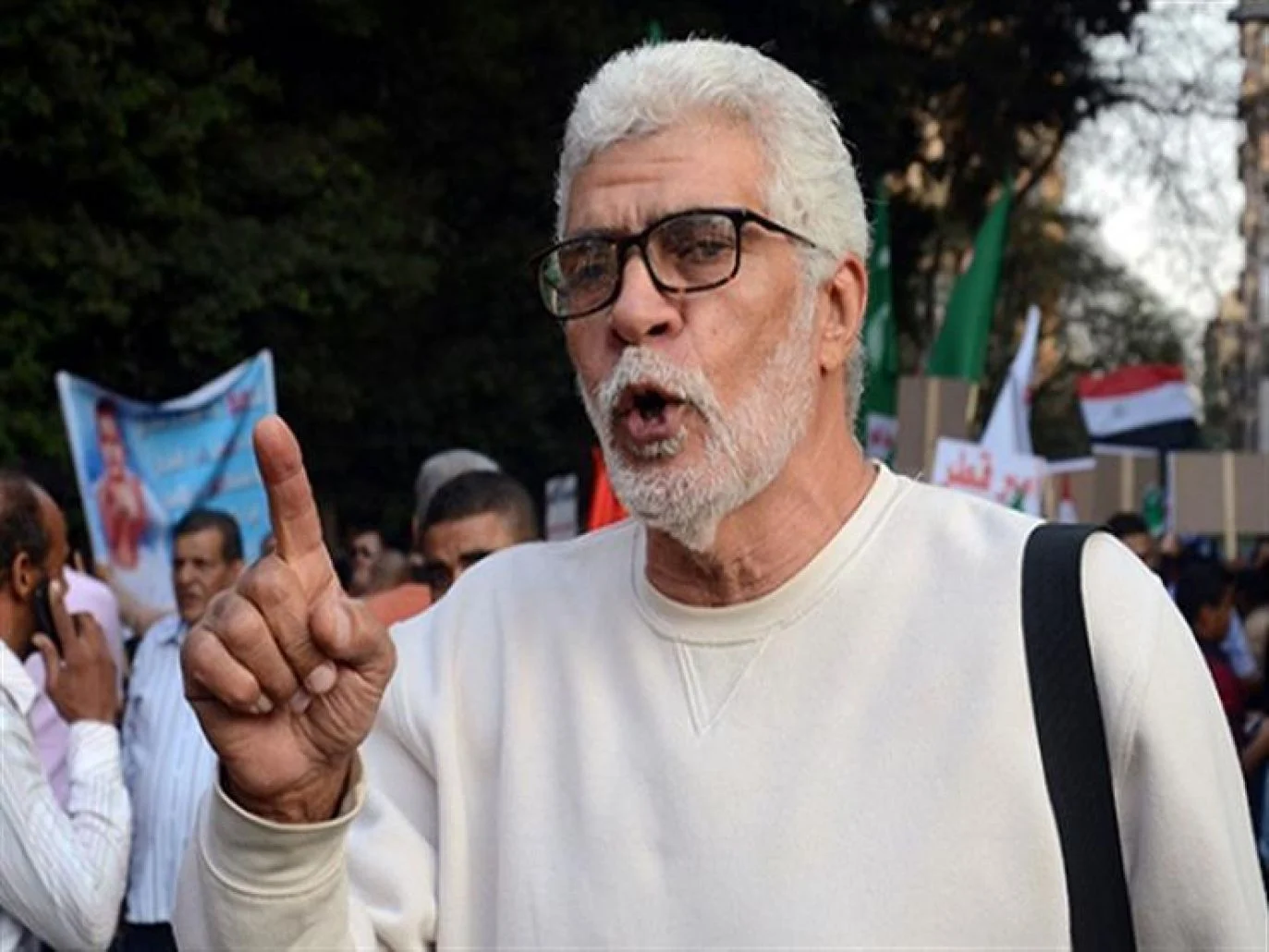 من هو طارق النهري ويكيبيديا السيرة الذاتية