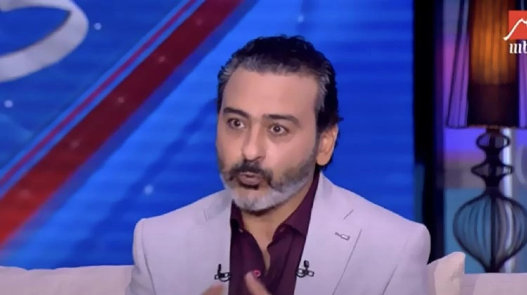 احمد عزمي سبب دخوله السجن