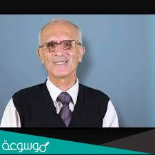 من هو علي منصور كيالي