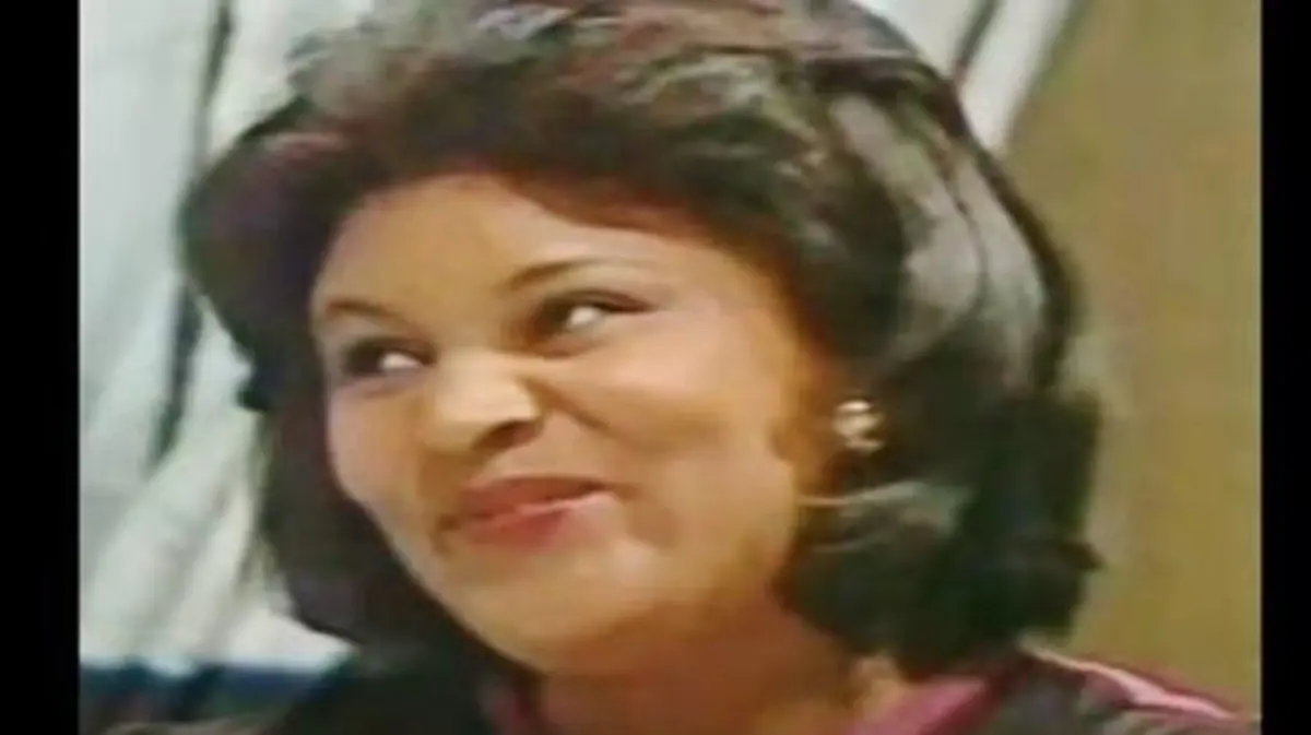 من هي زينب الضاحي ويكيبيديا