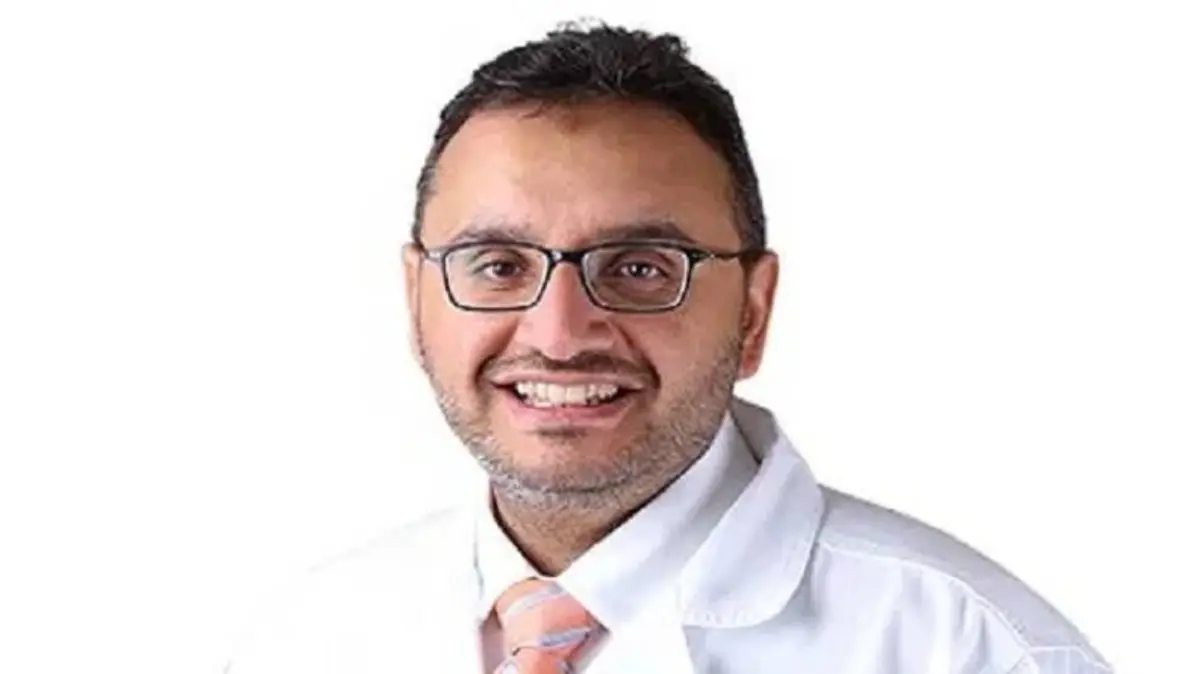 معلومات عن الدكتور نزار باهبري