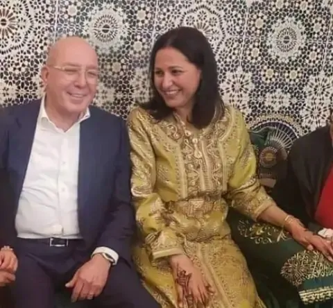 كريم اشرقي ويكيبيديا