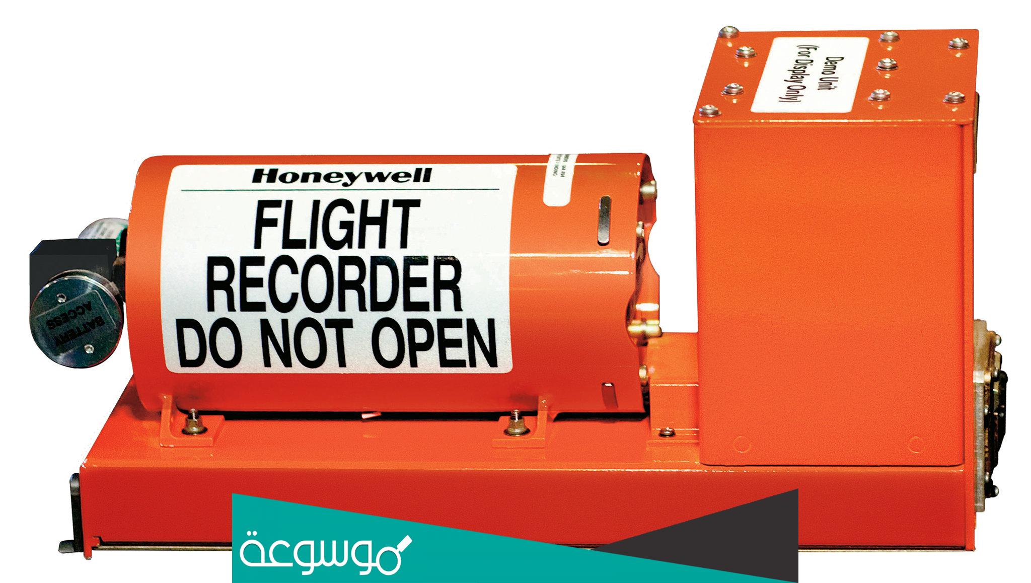 كم عدد قنوات الصندوق الاسود في الطائرة